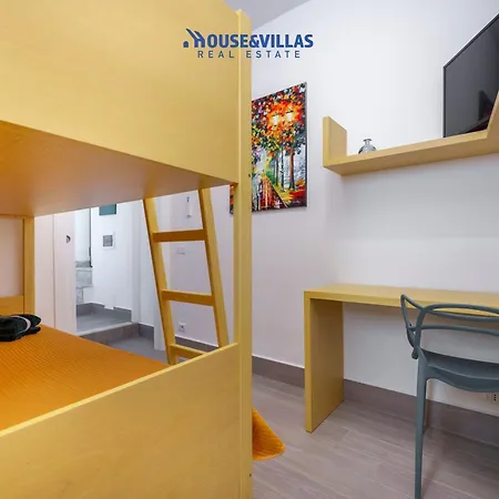 Apartment House&villas - La Casa Dei Colori Noto